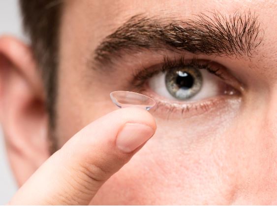 AIR OPTIX® plus HydraGlyde 6 pack